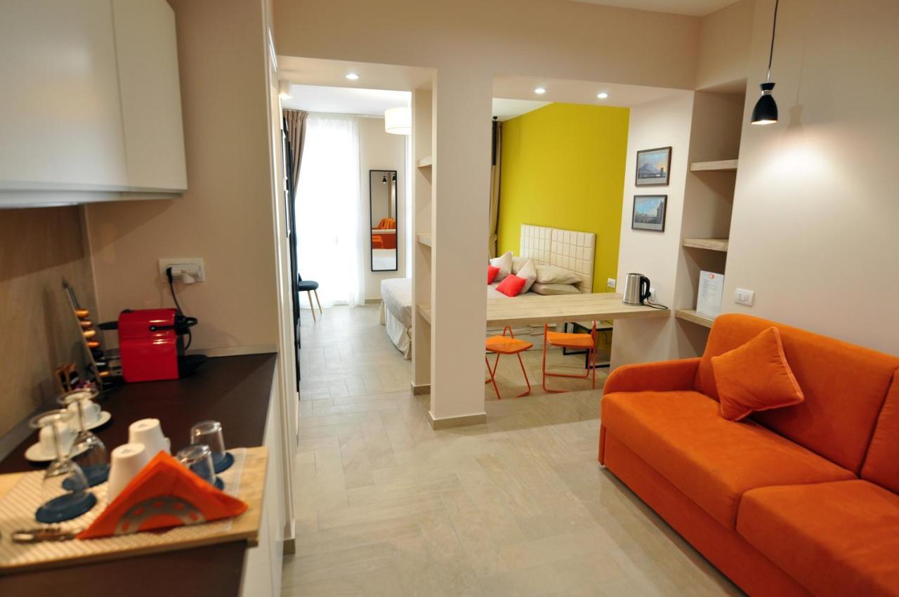 Delco Naples Bed and Breakfast Εξωτερικό φωτογραφία