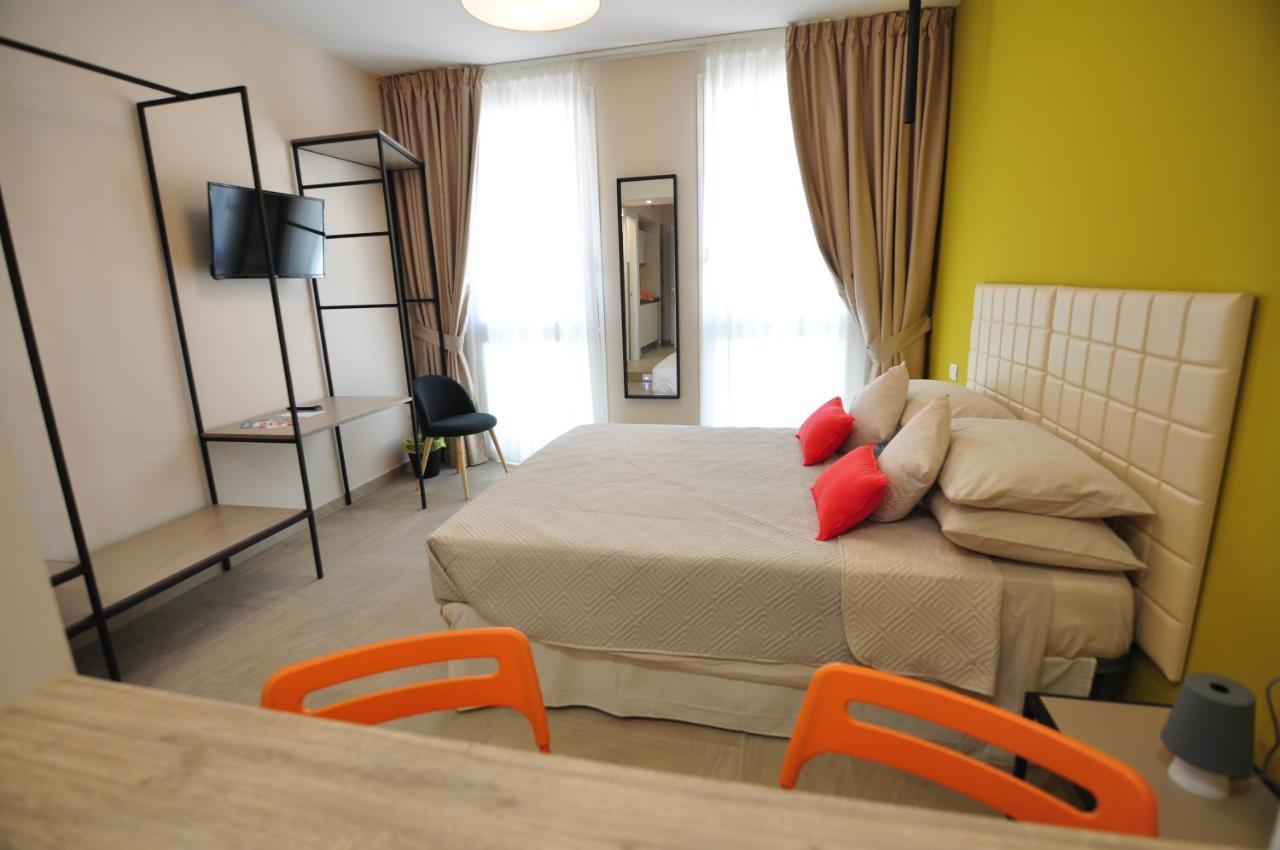 Delco Naples Bed and Breakfast Εξωτερικό φωτογραφία
